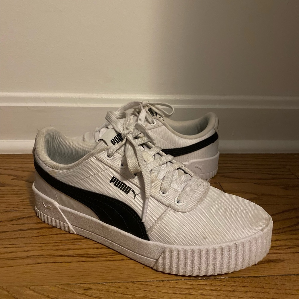 Puma Sneakers
